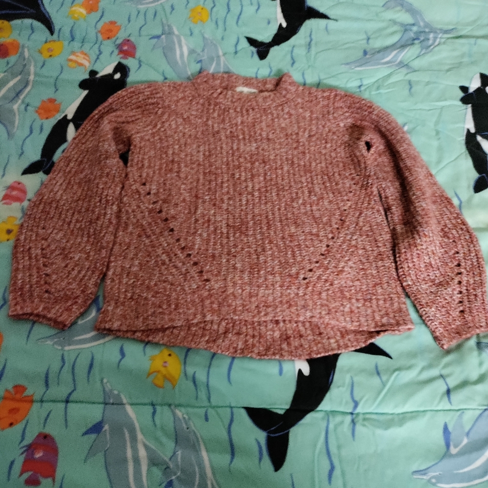 Universal thread Sweater